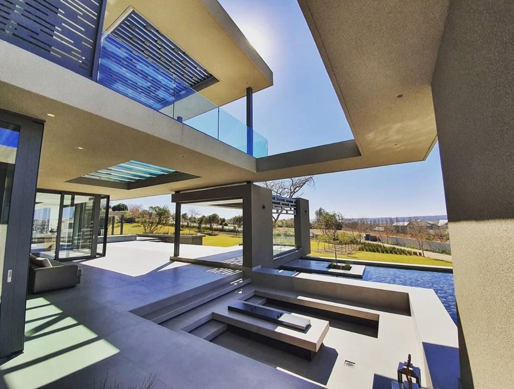 a8b00723-01e6-4966-93a6-08a8c15c0a4c